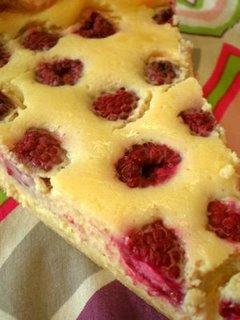 TARTE aux FRAMBOISES et CHOCOLAT BLANC TARTE aux FRAMBOISES et CHOCOLAT BLANC
