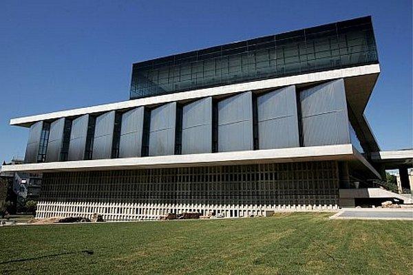 Le nouveau musée de l'Acropole à Athènes