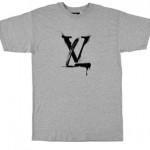 t shirt logo louis vuitton t shirt logo louis vuitton 150x150 Les logos Louis Vuitton et Chanel détournés sur T Shirt