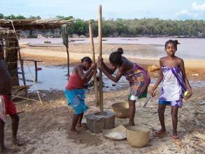 MADAGASCAR 5 : EN ROUTE POUR LES GRANDS TSINGY