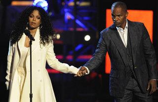 Janet Jackson rend hommage à son frère lors des BET Awards 2009
