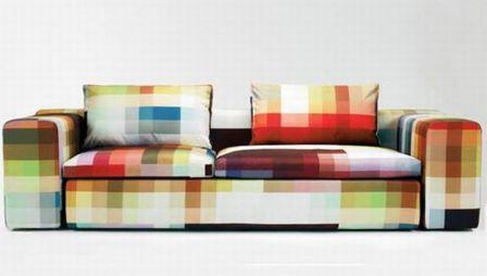 Un canapé pixellisé (Pixel couch, de Christian Zuzunaga)