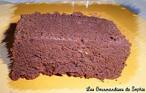Gâteau mousseux au chocolat, touche de framboise (sans matière grasse)