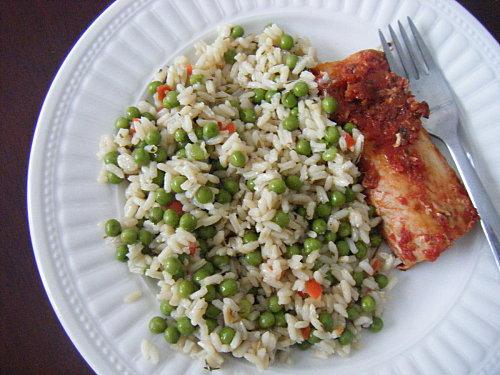 Mahi mahi poisson a bosse avec plat de riz