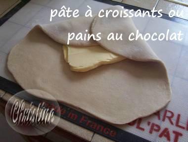 ~~ Croissants ou pains au chocolat ~~