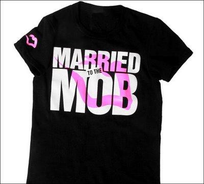 New Married to the MOB Logo