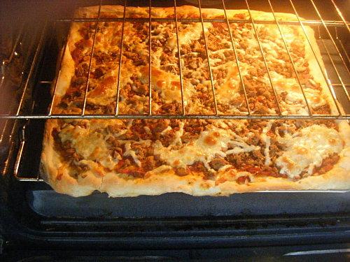 Une bonne pizza et un grand merci a Regine et Cenwen