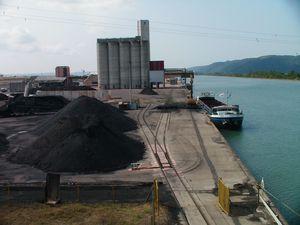 LA ZONE PORTUAIRE DE SALAISE SUR LE RHÔNE (2)