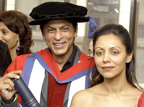 Shahrukh Khan reçoit un doctorat Gauri
