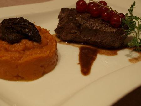 Mes vacances normando-parisiennes (4) : château, vin et amitié au programme P7063333