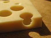 Pourquoi y’a-t-il trous dans fromage