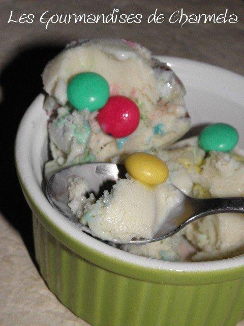 Glace à la Vanille et Smarties