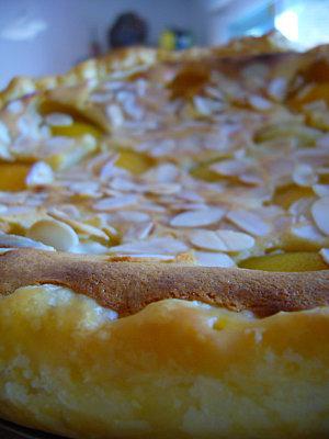 La tarte Amandine aux abricots et blog en pause