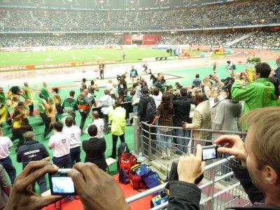 La fusée Usain Bolt illumine le stade de France et ses 50 000 spectateurs