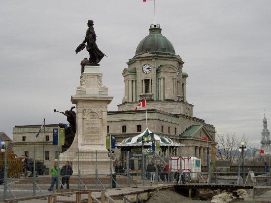 Québec (ville), Canada : Statue of Samuel de Champlain 