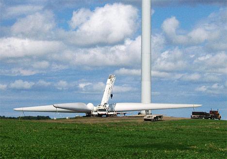 ÉOLIENNES: PLUS C'EST GROS, PLUS CA CASSE !