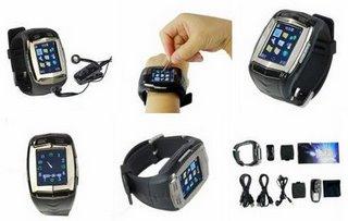 Des montres téléphone multimédia qui ont plus d'un tour dans leur sac