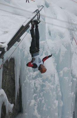 Slackline et Evgeny Kryvosheytsev