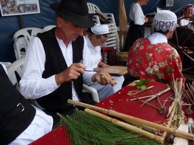 HOMMAGE A LA TRADITION