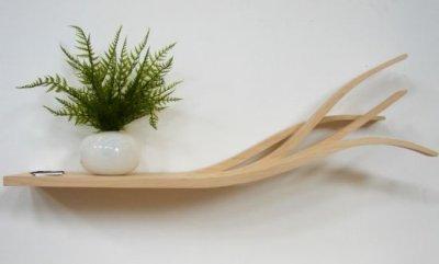 étagère dans le vent par Olivia Bradateau