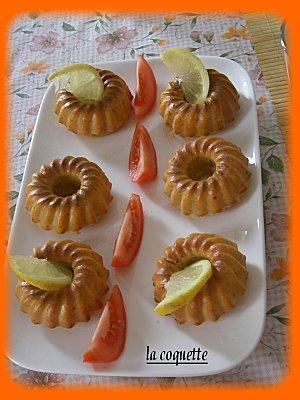 petits cakes salés aux olives et crocfrais.