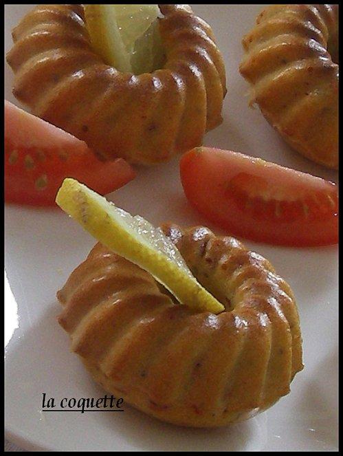 petits cakes salés aux olives et crocfrais.