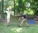 Jouer yeux bandés, c'est risqué