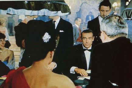  Sean Connery, Ian Fleming, Terence Young dans James Bond 007 contre Dr. No (Photo)