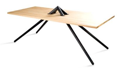 Concept dining table, par Olivier Tilbury