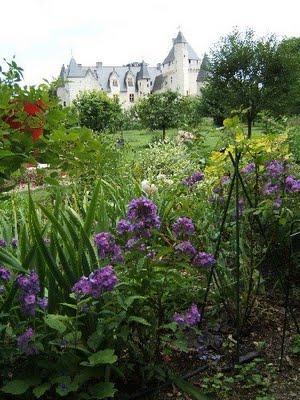 Château du Rivau et ses jardins de contes de fées