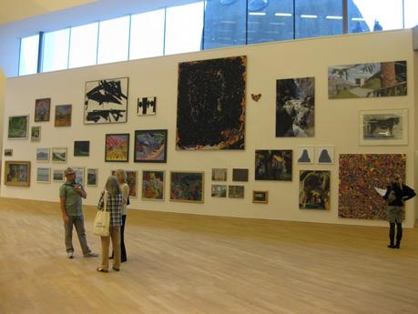 schaulager-wall-of-paintings.1249647323.JPG