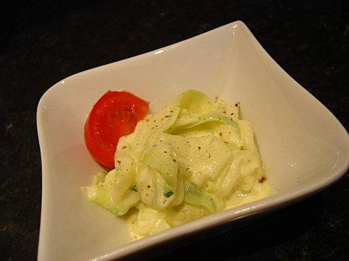 Salade de courgettes au curry