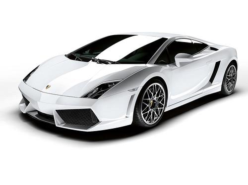 3811081304 4da6425a95 Une Lamborghini hybride pour 2015 !