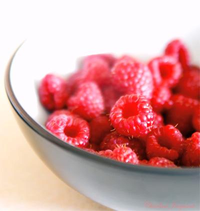 raspberries-farmers-market2.jpg