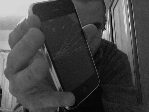 Broken iPhone by dougbelshaw.