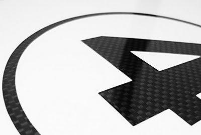 Chaises de compétition par la société Laisr