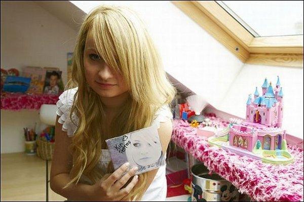 Kim Petras, 16 ans, pop star en Allemagne