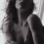 Milla Jovovich sexy pour Maxim