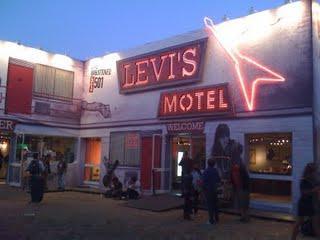 La promotion dans les Festivals: Levi's Motel @ Rock en Seine