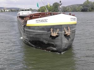 TITANIC...