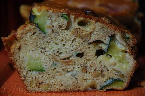 Cake courgettes, olives, Saint-Nectaire