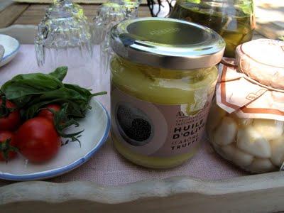 Tartinade d'huile d'olive truffée