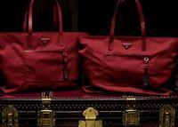 Le retour des classiques : la toile nylon Prada Prada_velo-collection4