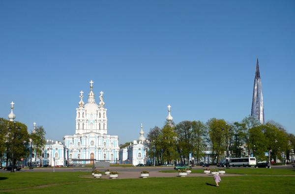 Saint-Pétersbourg défiguré par Gazprom ?