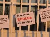 Classe fermée parents bloquent école Saintes