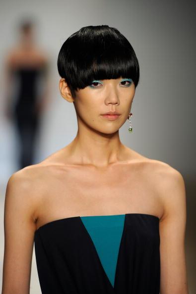 Davidelfin - Runway - Spring 2010 MBFW