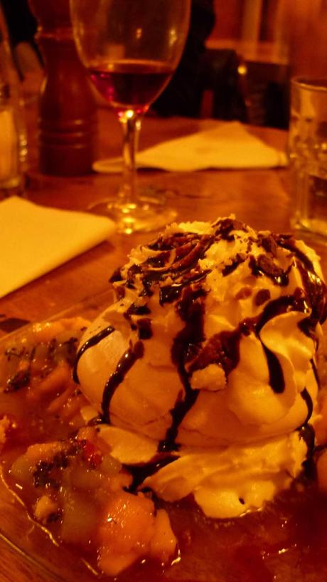 Des photos, des gâteaux et des scoubidous