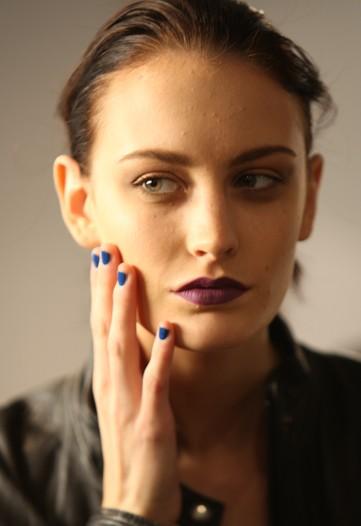 Les maquillages et coiffures du défilé Vena Cava printemps-été 2010