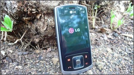 LG KE590 i-mode