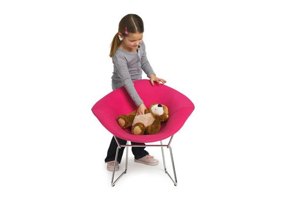 BALOUGA // Bertoia's diamond chair for kids
